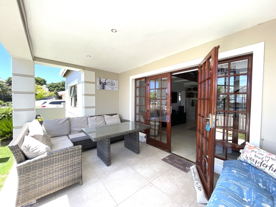 4 Bedroom Property for Sale in Marina Martinique Eastern Cape